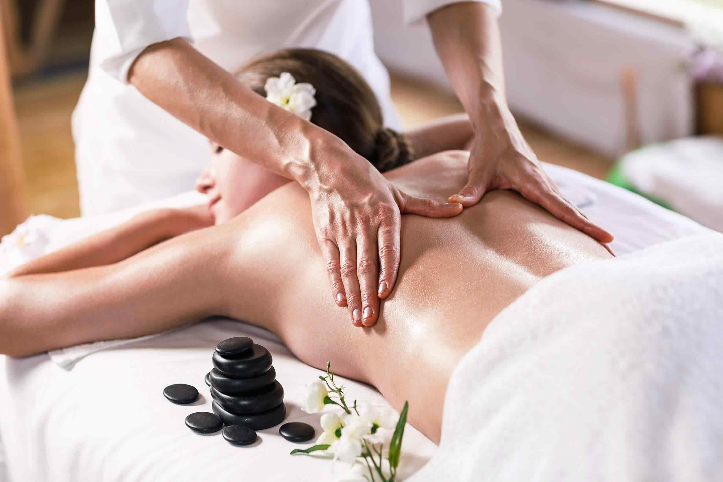 spa-massage-17 https://kellysklowns.com/wp-content/uploads/2018/10/spa-massage-17.jpg